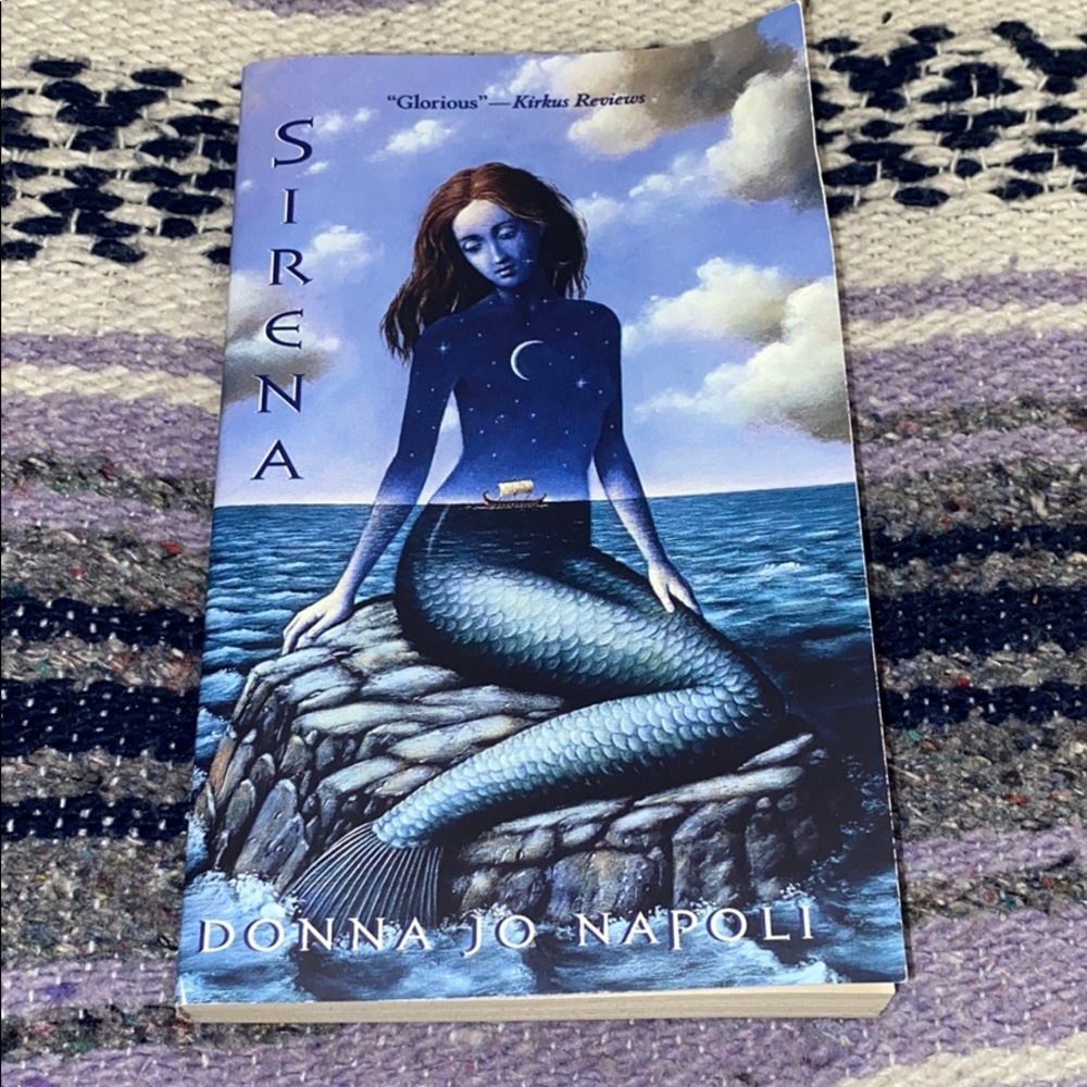 📚4 for $10📚Sirena chapter book for 12up